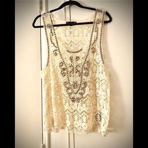 Beautiful sleeveless summer best bling